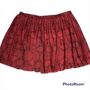 Banana Republic Burgundy snakeskin pleated skirt XL NWT